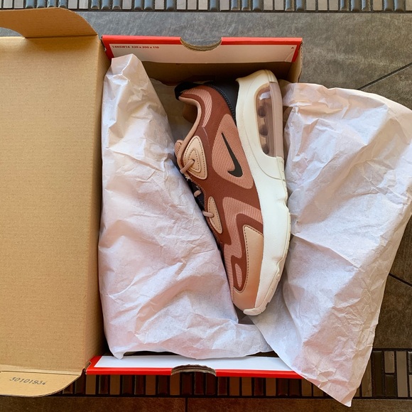 nike air max 200 • BRAND NEW • NEVER WORN - Picture 6 of 16